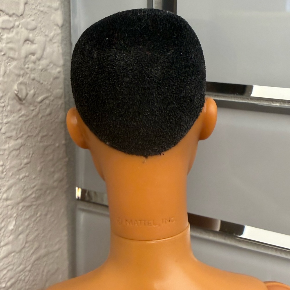 Vintage 2003 My Scene Barbie Doll Sutton Male Goatee - Picture 8 of 16